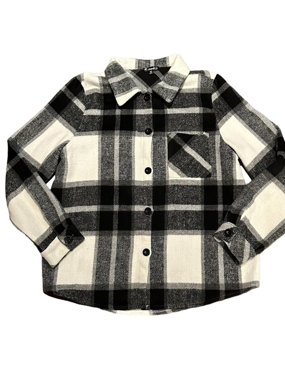 1Clique Women’s Size Small Oversized Black and White Plaid Button Up Shacket